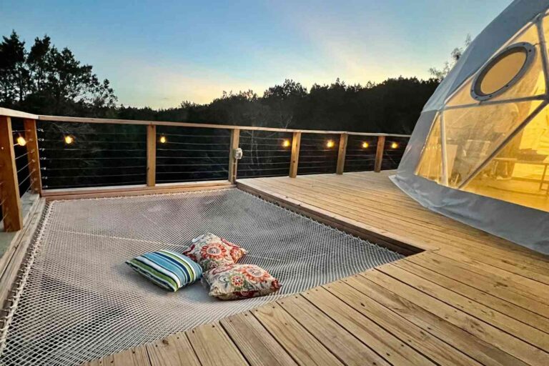 Best Secluded Glamping Hotels United States: A Definitive Guide