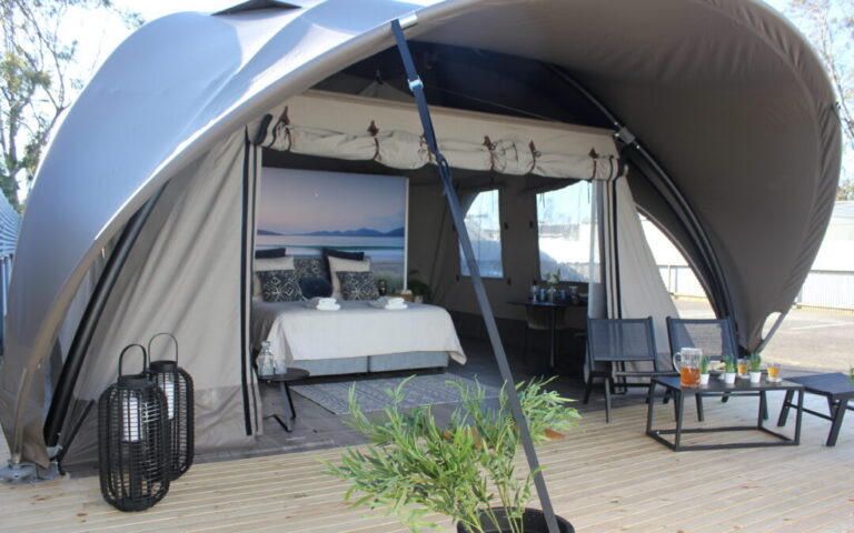 How to Reduce Glamping Hotels Transport Fees: A Logistics Guide