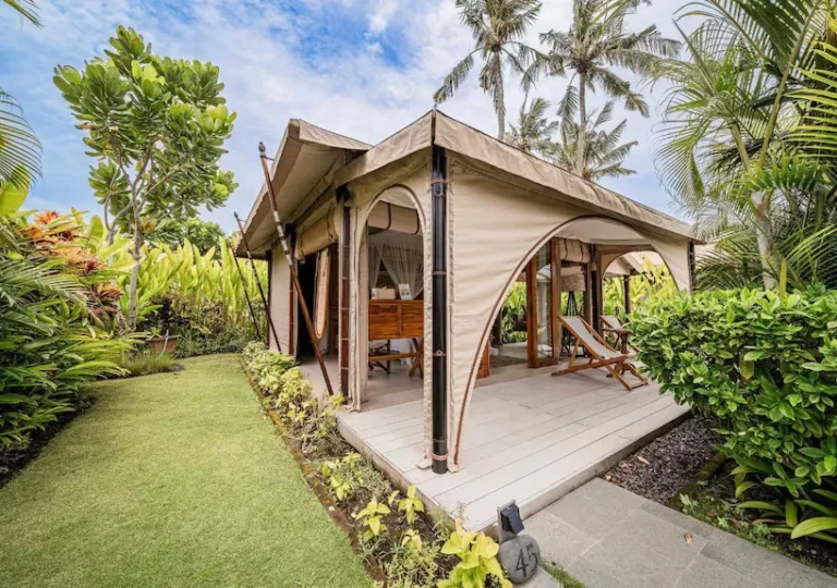 Top Glamping Hotels Packages: A Definitive Guide to Luxury Wilderness Travel